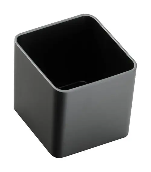 Schwarze, quadratische Box von Hansgrohe mit glatter Oberfläche und abgerundeten Kanten. Geeignet für verschiedene Aufbewahrungszwecke im Badezimmer.